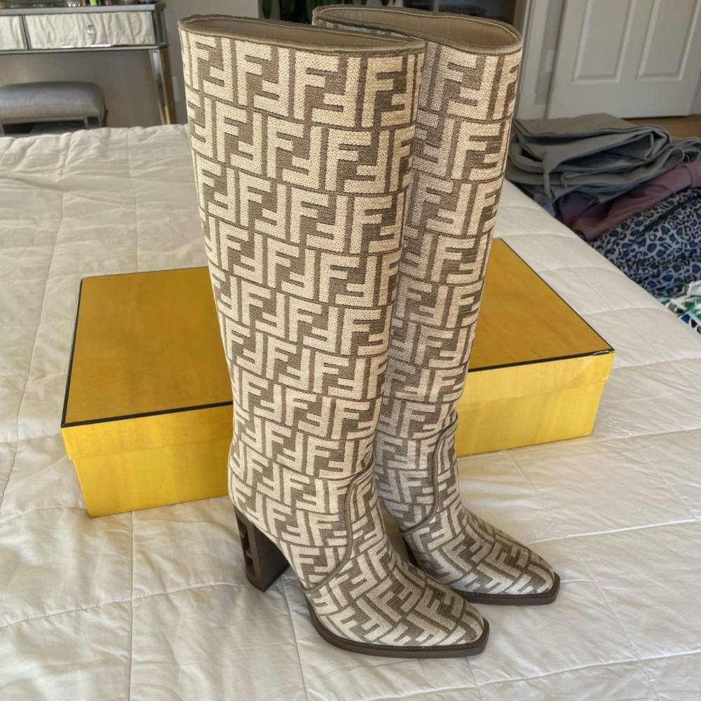 Fendi 105mm FF jacquard knee high boot